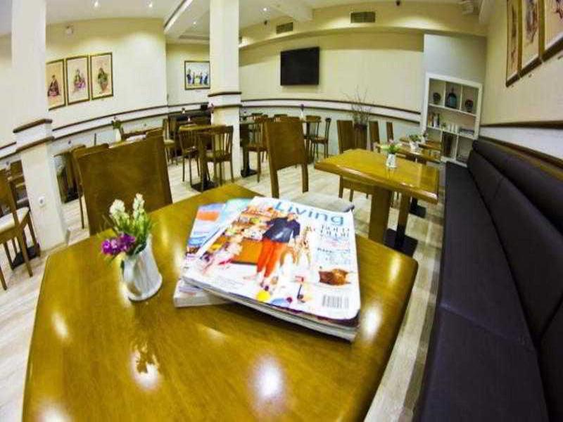 Ilkay Hotel อิสตันบูล ภายนอก รูปภาพ